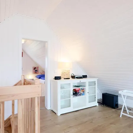 2 Bedroom Gorgeous In Zerpenschleuse