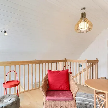 2 Bedroom Gorgeous In Hébergement de vacances Zerpenschleuse